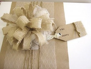 10 Burlap and Lace Project Ideas - My Blessed Life™