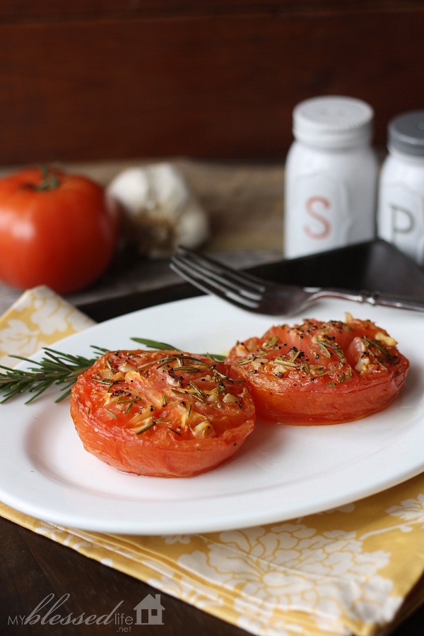 Broiled Tomatoes | MyBlessedLife.net