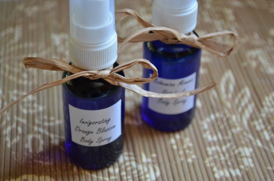 12 Homemade Gifts With Essential Oils | MyBlessedLife.net