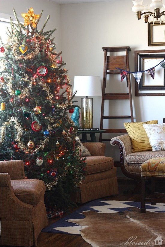 Cottage Christmas Home Tour | MyBlessedLife.net