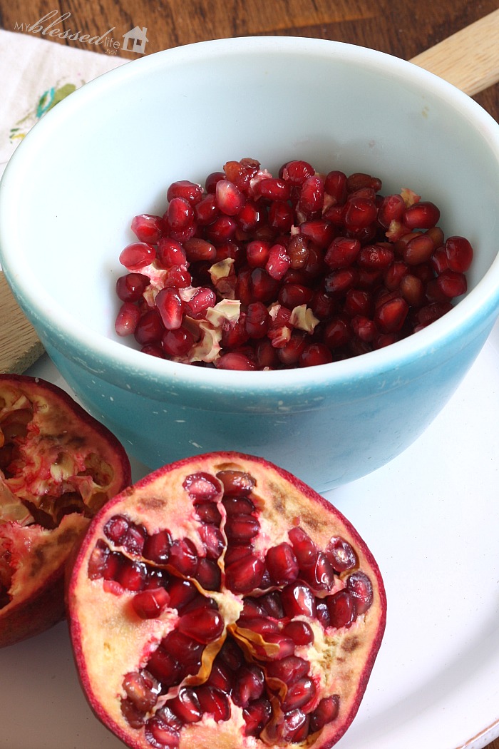 How to DeSeed A Pomegranate In Seconds | MyBlessedLife.net