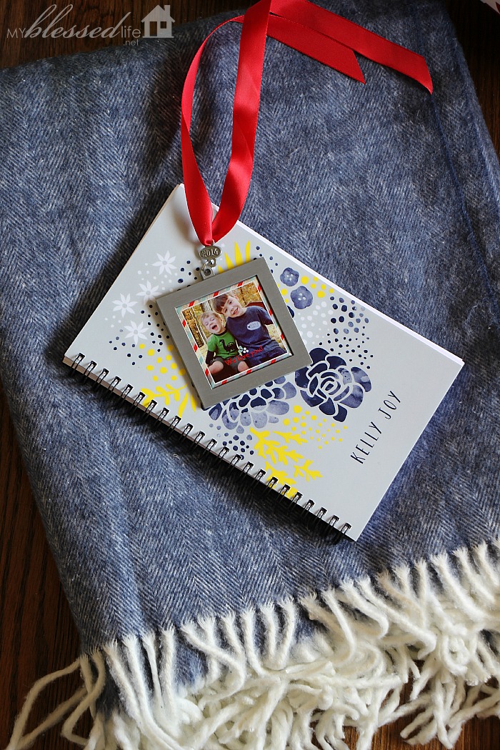 Holiday Gifting With Tiny Prints | MyBlessedLife.net