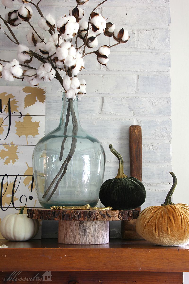 Natural Layered Fall Mantel | MyBlessedLife.net