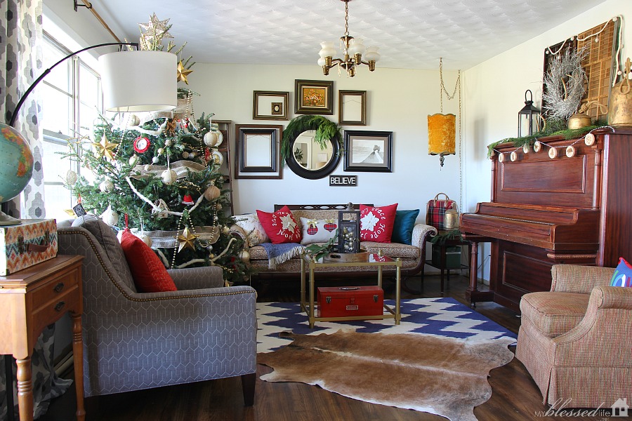 Christmas Living Room 2015 | MyBlessedLife.net
