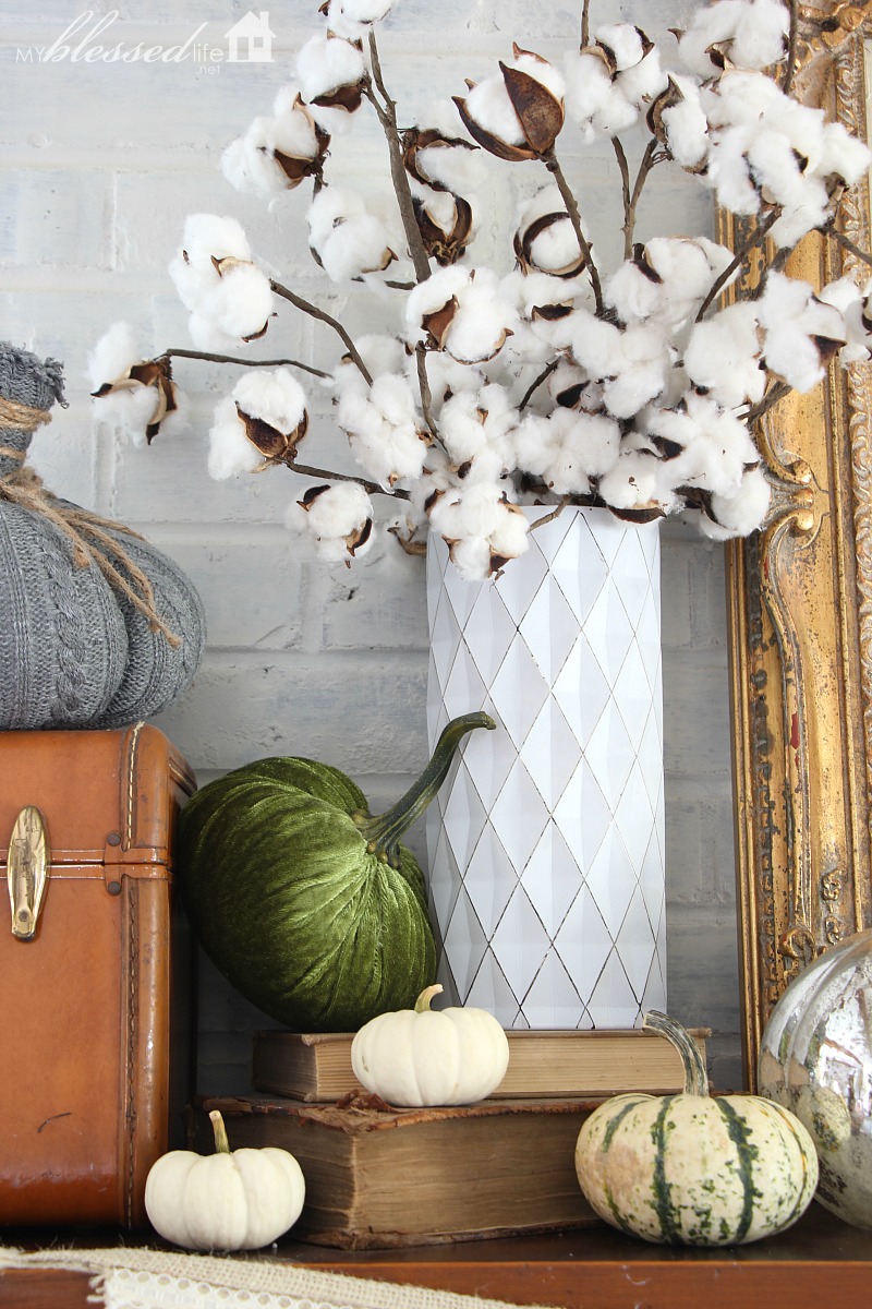 Fall Mantel 2016 | MyBlessedLife.net